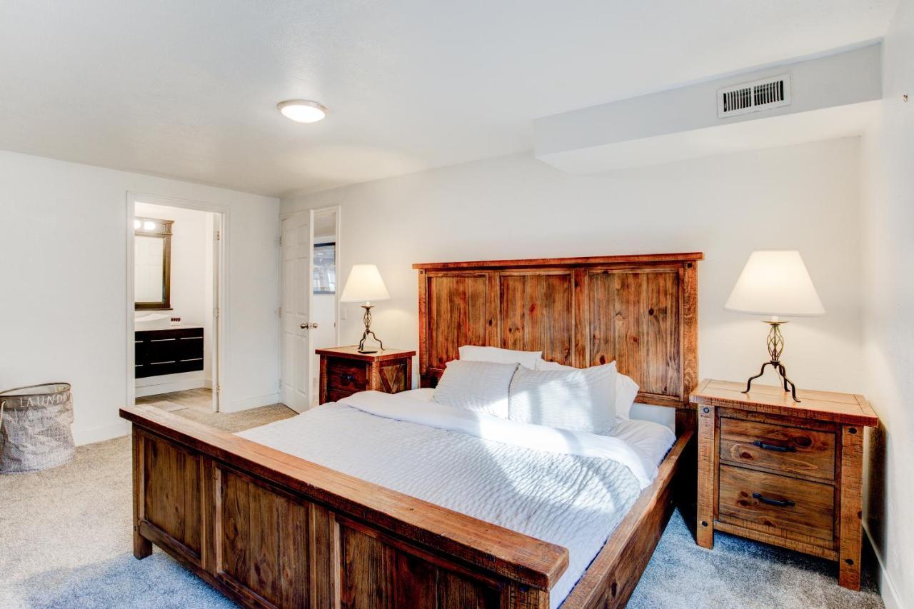 Modern Private Whole Unit 4 Bedroom Guest Suite King Bed Salt Lake City Exterior photo